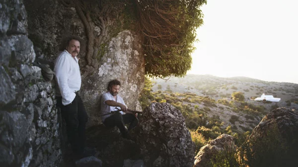 Γιατί οι Xylouris White είναι ένα μουσικό success story;