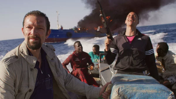 «Ο κόσμος σου ανήκει» με τη νέα κινηματογραφική avant premiere του THE PASS by Schweppes