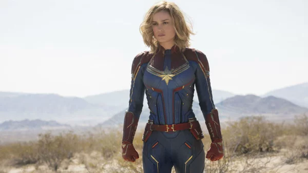 Η Μπρι Λάρσον δε χαρίζεται σε κανένα στο νέο τρέιλερ του «Captain Marvel»