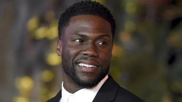 Ο κωμικός Κέβιν Χαρτ παρουσιαστής των επόμενων Όσκαρ