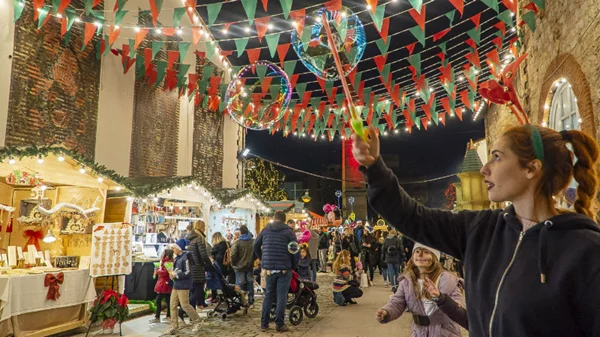 Τα πιο εντυπωσιακά χριστουγεννιάτικα πάρκα της πόλης