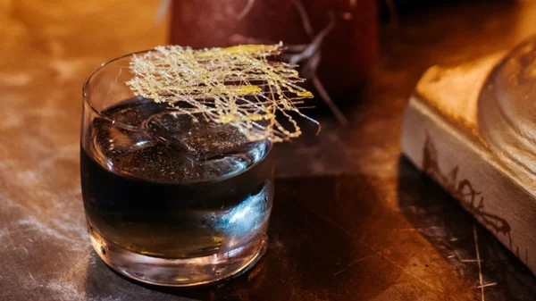 Δοκιμάσατε τις νέες λίστες cocktail σε κορυφαία μπαρ της πόλης;