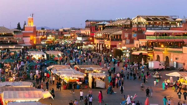 10 φωτογραφίες που σε στέλνουν στο Μαρακές