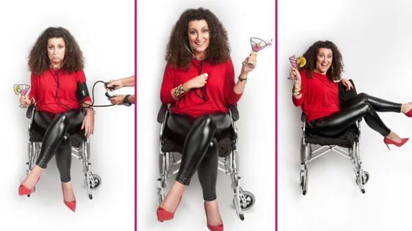 Καθολικά προσβάσιμη Κατερίνα Βρανά στο Anodos Live Stage