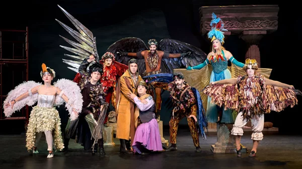 Αριστοφάνης για αρχάριους στις παιδικές σκηνές