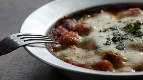 Η ιταλική κουζίνα επιστρέφει στην «Taverna at Bios»