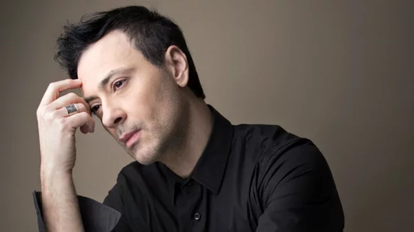 Με εκλεκτούς καλεσμένους ο Σταύρος Σιόλας στη «Σφίγγα»