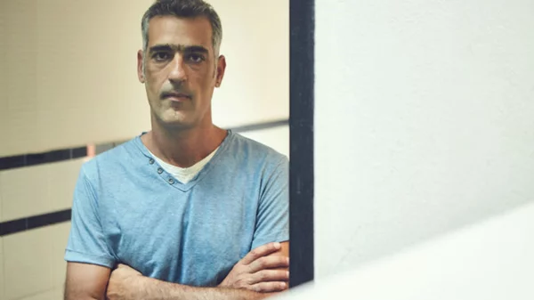 Ο Νίκος Λαμπό έκανε την πιο επίκαιρη ελληνική ταινία της χρονιάς