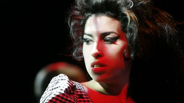 Beatles, Amy Whinehouse και Ψαραντώνης στα ντοκιμαντέρ του CineDoc Music