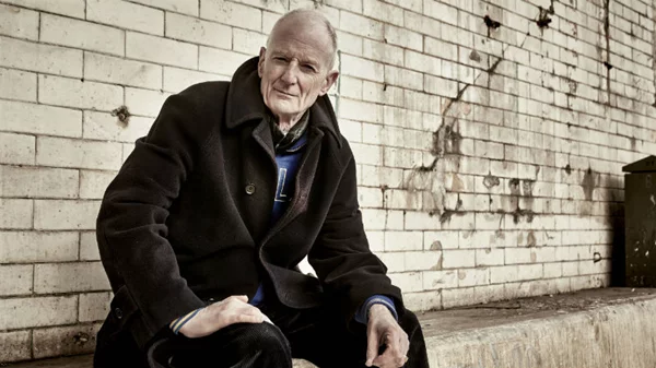 Γιατί δεν πρέπει να χάσουμε τη συναυλία του Peter Hammill στο «Gagarin 205»;
