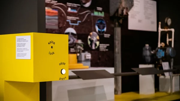 Ταξίδι 5 αισθήσεων στην ιστορία του Βιομηχανικού Μουσείου Φωταερίου