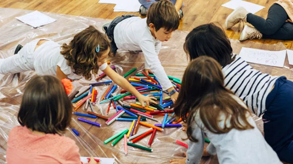 Μικρές εξορμήσεις σε πρωτότυπες παιδικές δραστηριότητες (15-17/3)