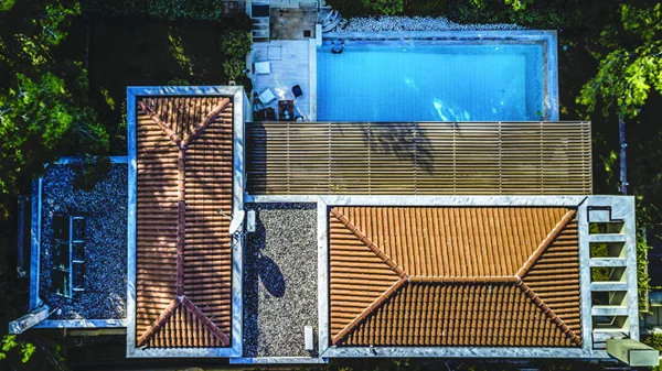 Μπήκαμε στο πρώτο YouTube House της Ελλάδας