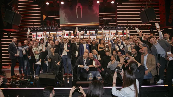 Αθηνόραμα Bar Awards 2019: Η ανατρεπτική βραδιά που γιόρτασε το fun του ευ πίνειν