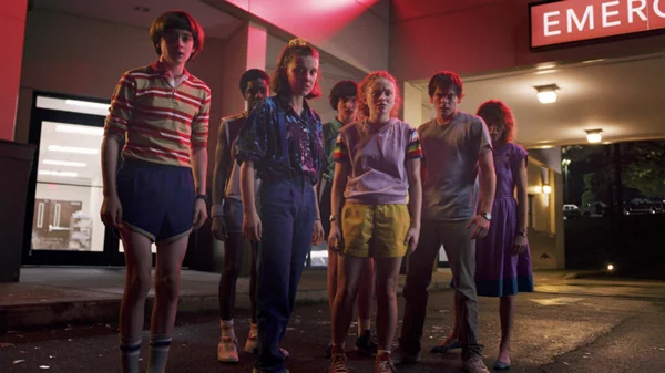 «Ένα καλοκαίρι μπορεί να αλλάξει τα πάντα» σύμφωνα με το τρέιλερ του Stranger Things 3