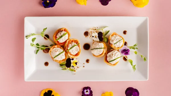 Νέα... «Γη» στη Γλυφάδα 