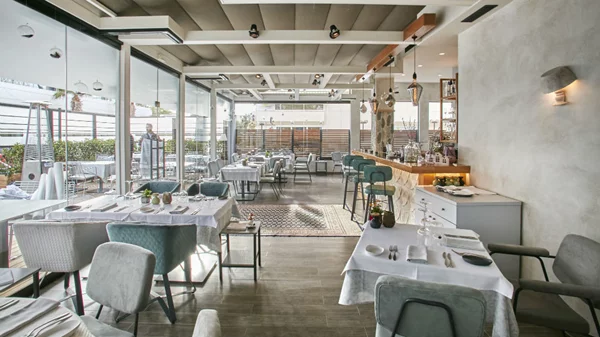 Silar Dining Couture