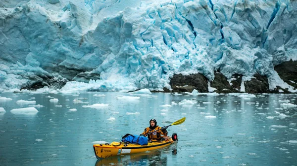Ο Κρίστιαν Κλοτ τεστάρει τα ανθρώπινα όρια στις πιο ακραίες περιβαλλοντικές συνθήκες