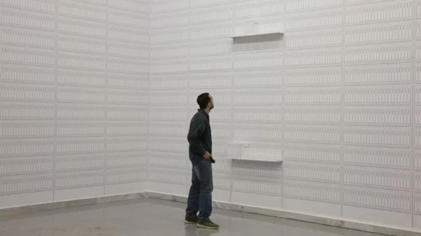 «Μετά τη Βαβέλ»: Στο λαβύρινθο μιας ανατρεπτικής ανάγνωσης