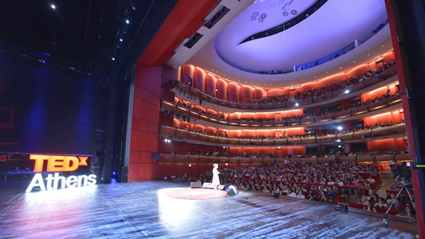 Το TEDxAthens κλείνει 10 χρόνια και επιμένει να ψάχνει την ανθρώπινη μεταβλητή "x" που φέρνει την αλλαγή