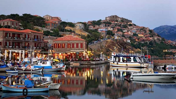 6 νησιά που συνδυάζουν διακοπές και sightseeing