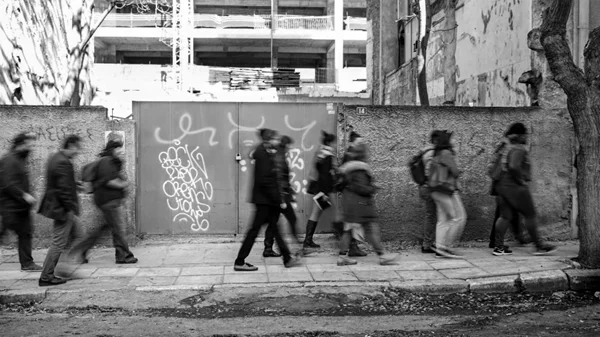 Τι σημαίνει να ζεις στους δρόμους του κέντρου;