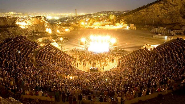 Πάμε Πετρούπολη, ξεκινά το φεστιβάλ Πέτρας