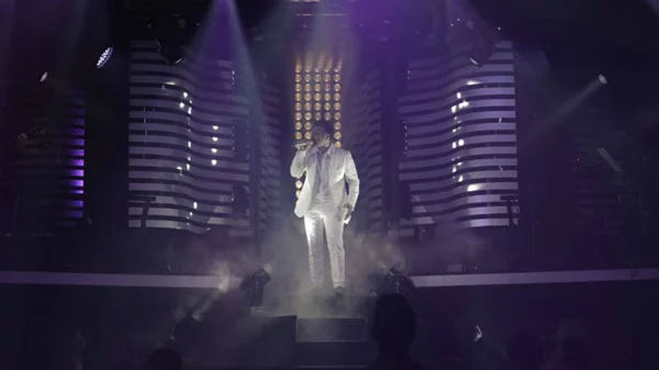 Καρράς – Πλούταρχος είναι το σχήμα του  χειμώνα!