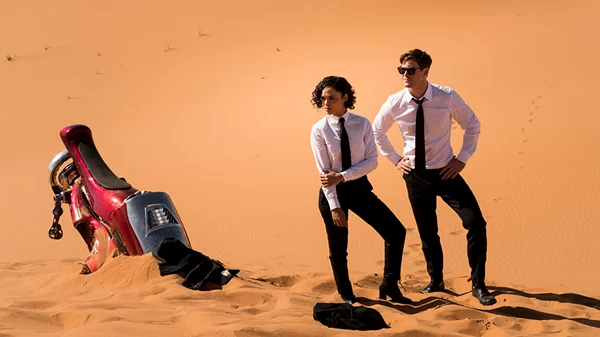 Η φαντασμαγορική επιστροφή των ανδρών με τα μαύρα