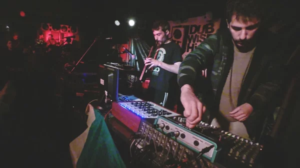 Reggae απόβαση στην Α’ πλαζ Αλίμου