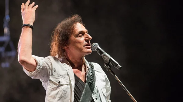 «Χρόνια πολλά» για τον Βασίλη στο θέατρο Βράχων