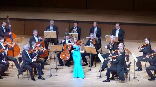 Αποθέωση Μότσαρτ από τη βιολίστρια Μούττερ και τον κλαρινετίστα Καρμπονάρε