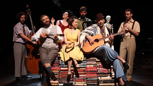 Η «Πρώτη αγάπη» σε αττική περιοδεία!