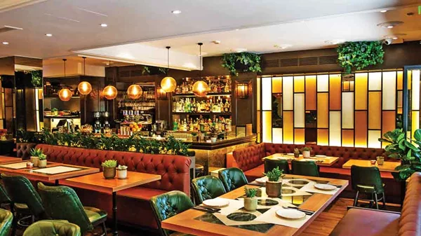 Το «Zinglee» στρώνει αστικό τραπέζι στο Κολωνάκι