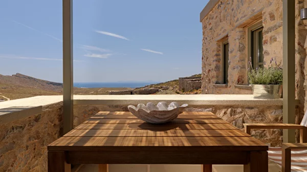 Έτοιμοι για απόδραση στη Φολέγανδρο;