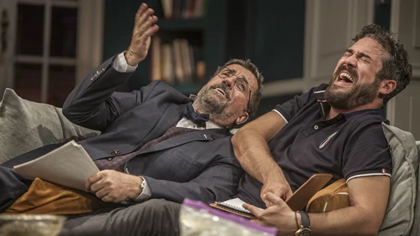 Είσαι για ακόμη ένα «Δείπνο Ηλιθίων»;