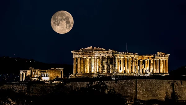 12 τρόποι να απολαύσεις τον Δεκαπενταύγουστο στην Αθήνα