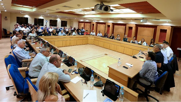 Περιφέρεια Αττικής: Ορίστηκαν οι χωρικοί και θεματικοί αντιπεριφερειάρχες από τον Γιώργο Πατούλη