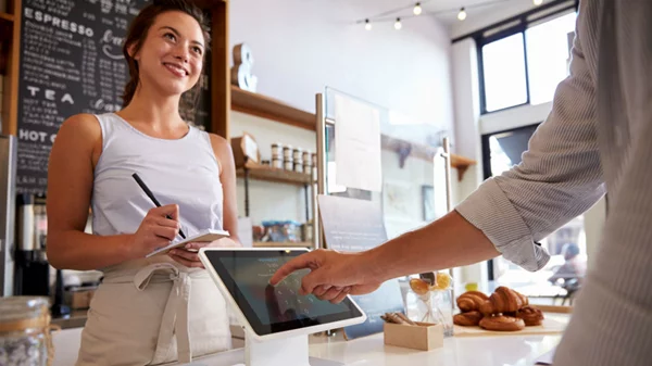 H Cardlink φέρνει το αύριο των πληρωμών στο Taste of Athens