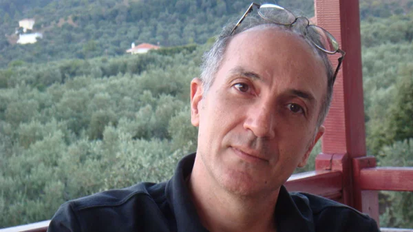 Ο Γιάννης Νταλιάνης μας μιλά για την νέα του σκηνοθεσία