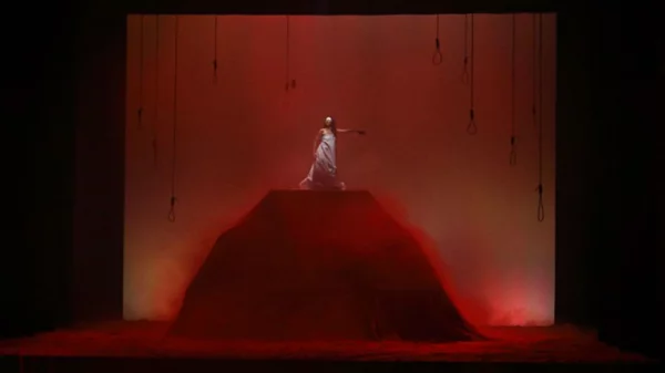 Διεθνείς μετακλήσεις στο Θέατρο Τέχνης