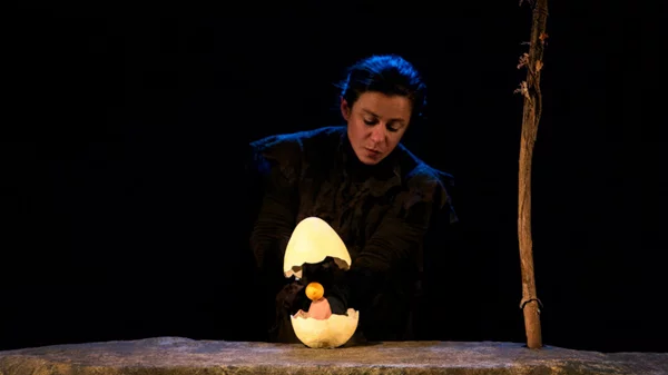 Κουκλοθέατρο από διεθνείς καλλιτέχνες στο εργαστήρι Μαιρηβή