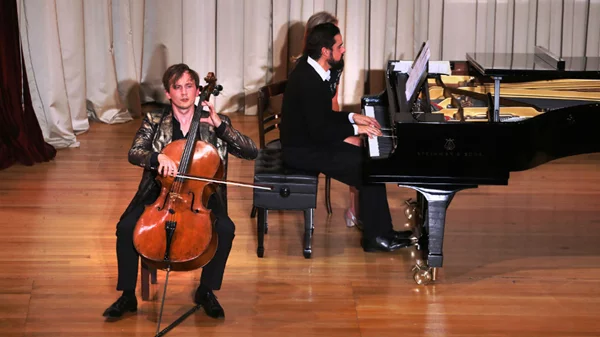 Ρομαντικές βραδιές με νέους σολίστ: για τα ρεσιτάλ Κλέκνερ/Γκαζάρδο – Τρίο Γκαλάν – Φίσοφ