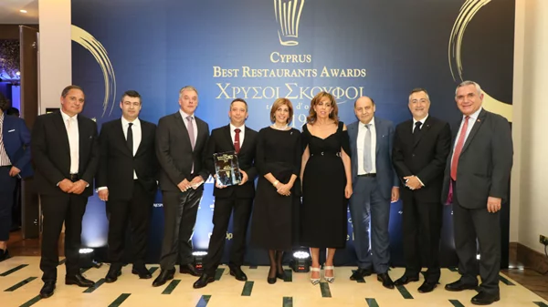 Απονεμήθηκαν οι Χρυσοί Σκούφοι Κύπρου 2019. Δείτε τους νικητές.