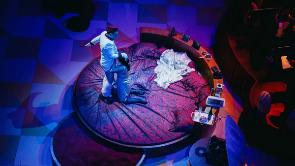 «Powder her face» – «Πέερ Γκυντ»: ερεθιστικές προσθήκες στα μουσικά μας πράγματα