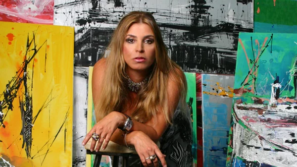 Εντυπωσιακοί πίνακες της Μίνας Παπαθεοδώρου-Βαλυράκη και της Yumi Hogan στο ΣΤΟart ΚΟΡΑΗ της Εθνικής Ασφαλιστικής