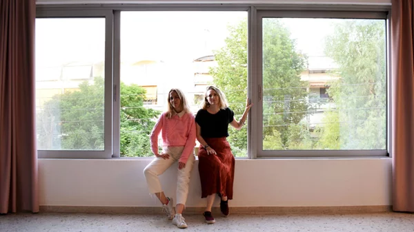 Σε μια πρώην βιοτεχνία στον Ταύρο οι Locus Athens άνοιξαν ένα art space-δίαυλο για την κοινωνία