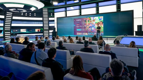 Η Cosmote TV περνάει σε νέα «Over The Top» εποχή