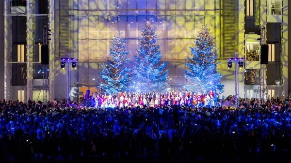 Όλα όσα μπορείς να κάνεις μαζί με τα παιδιά στον «Χριστουγεννιάτικο Κόσμο» του Νιάρχου