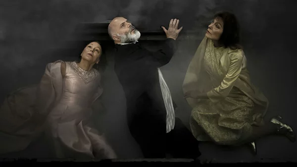 Ο Γιάννης Χουβαρδάς ξανασυναντιέται με τον Ίψεν